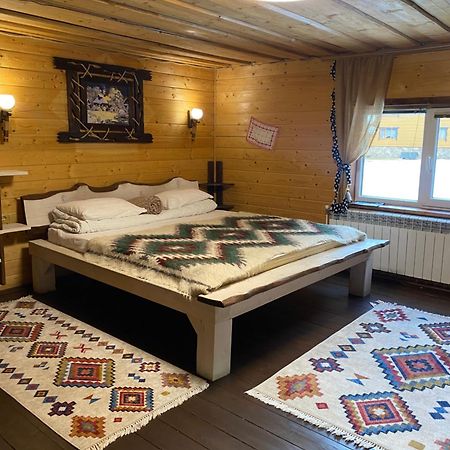 Сімейний номер 1 Садиба У Ані Синевирская Поляна Экстерьер фото